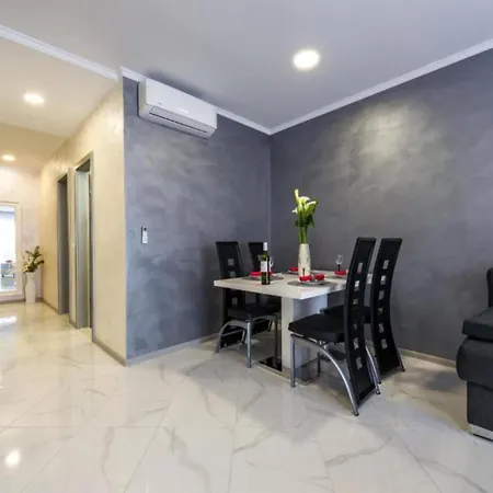 Lumina Sea - Two Bedroom With Sea View And Terrace Appartement