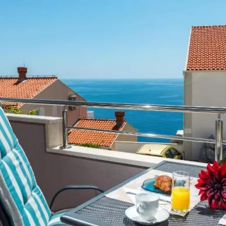Lumina Sea - Two Bedroom With Sea View And Terrace