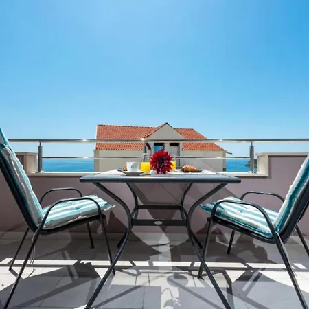 Appartement Lumina Sea - Two Bedroom With Sea View And Terrace Cavtat
