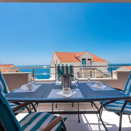 Appartement Lumina Sea - Two Bedroom With Sea View And Terrace Cavtat